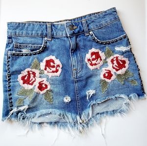 Free People Wild Rose Distressed Frayed Embroidered Mini XS 24
